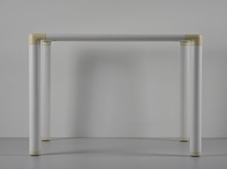 Postmodern Design - Vintage Side Table With Tubular Plastic Frame & Glass Top - Vintage Furniture - Holland, 1980s.